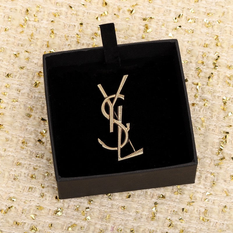 YSL Stripe Gold 18K Gold Brooch product image 3, provided for visual reference and product detail review