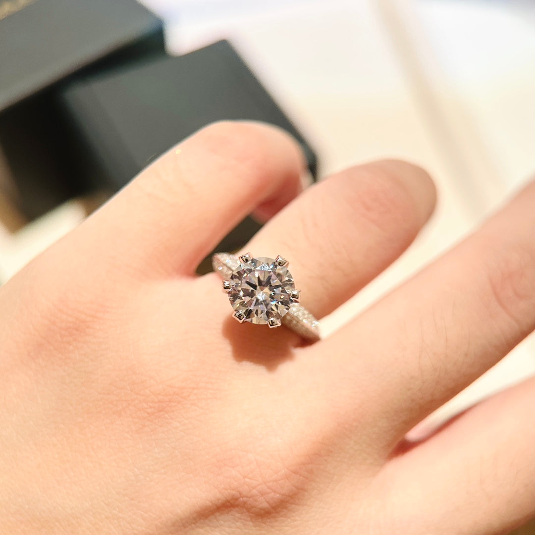 Tiffany Pave Tiffany Setting Engagement 18K Gold Ring product image 2, provided for visual reference and product detail