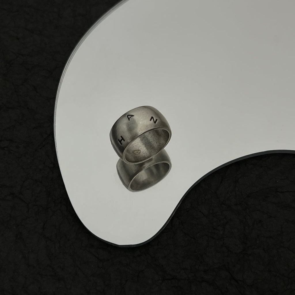 Chanel Vintage 18K Gold Ring product image 7, provided for visual reference and product detail review