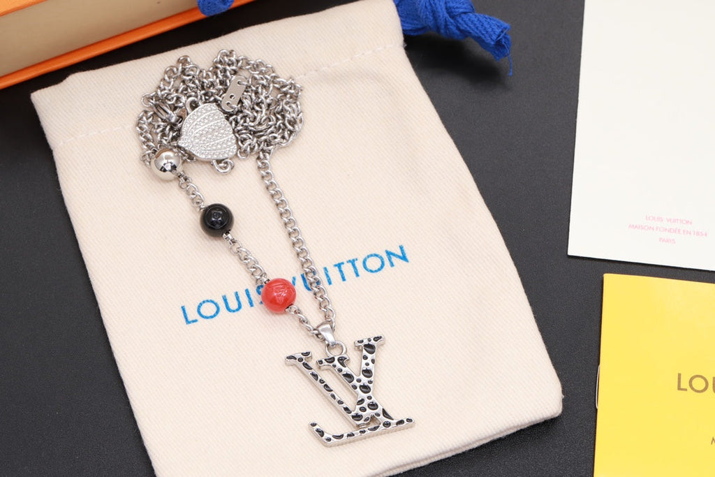 Louis Vuitton x Yk Infinity Dots 18K Gold Necklace product image 2, provided for visual reference and product detail review