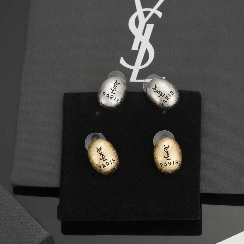 YSL Gold 18K Gold Earrings product image 4, provided for visual reference and product detail review