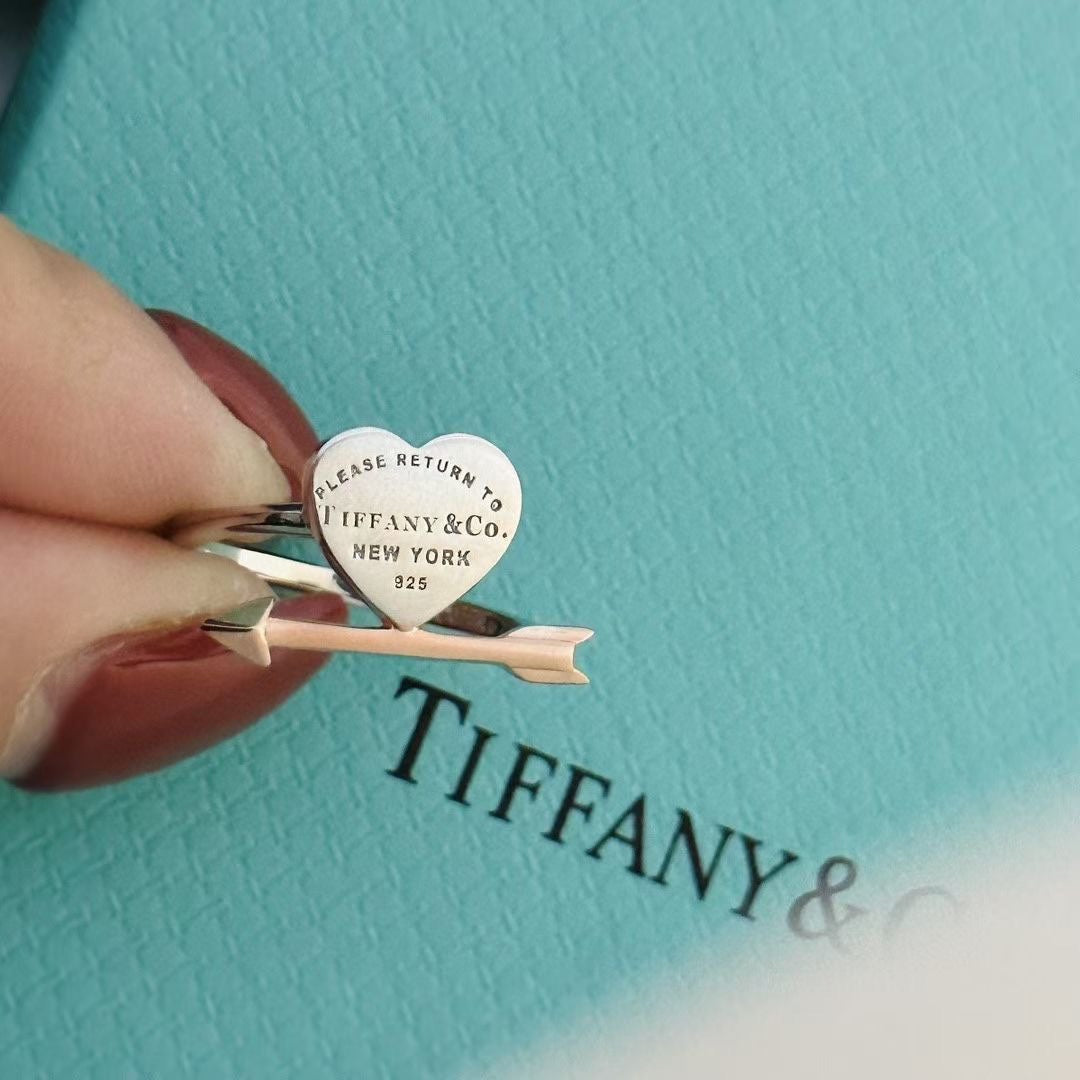 Tiffany Return to Lovestruck Heart Tag 18K Gold Ring product image 2, provided for visual reference and product detail review