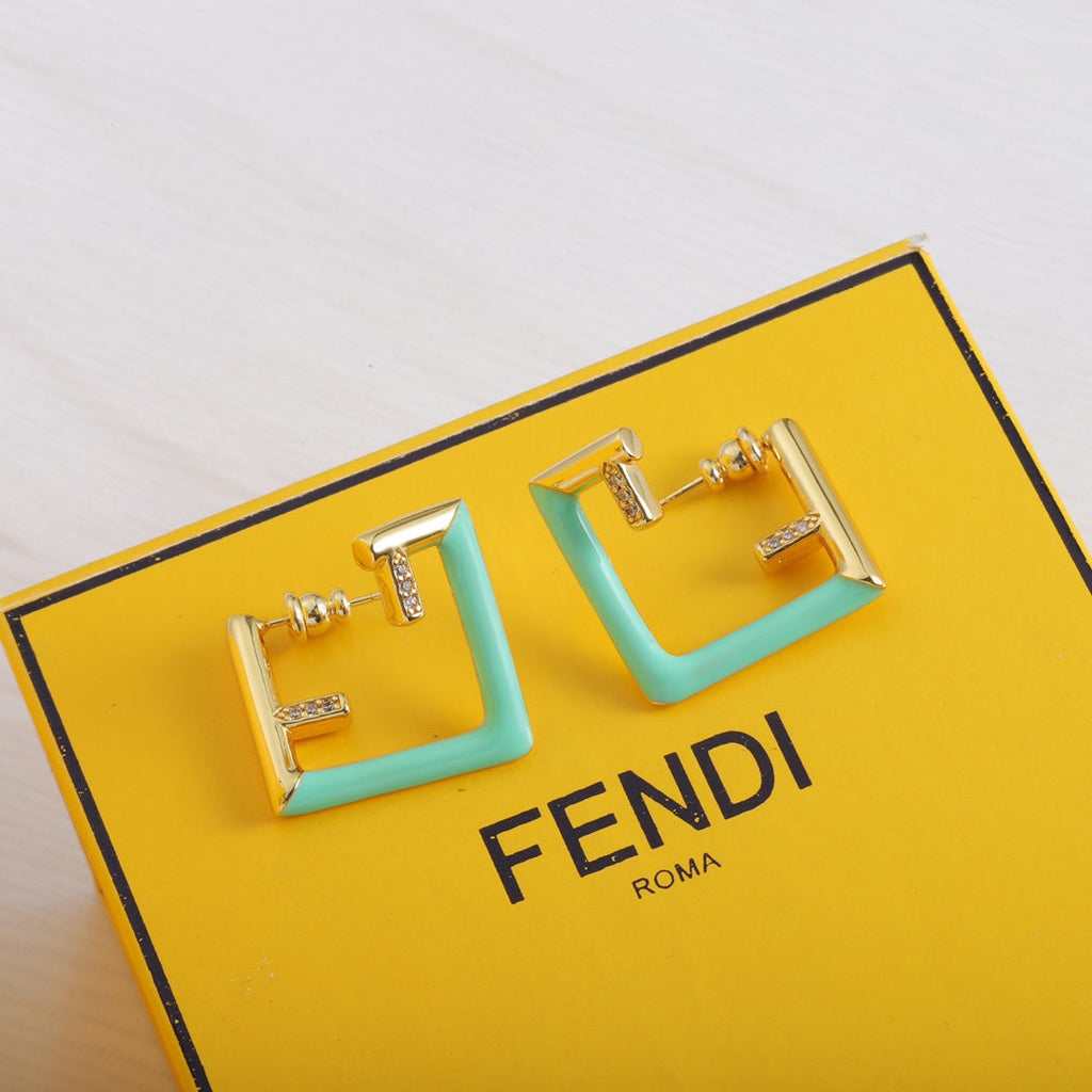 Fendi Vintage 18K Gold Earrings product image 1, provided for visual reference and product detail review