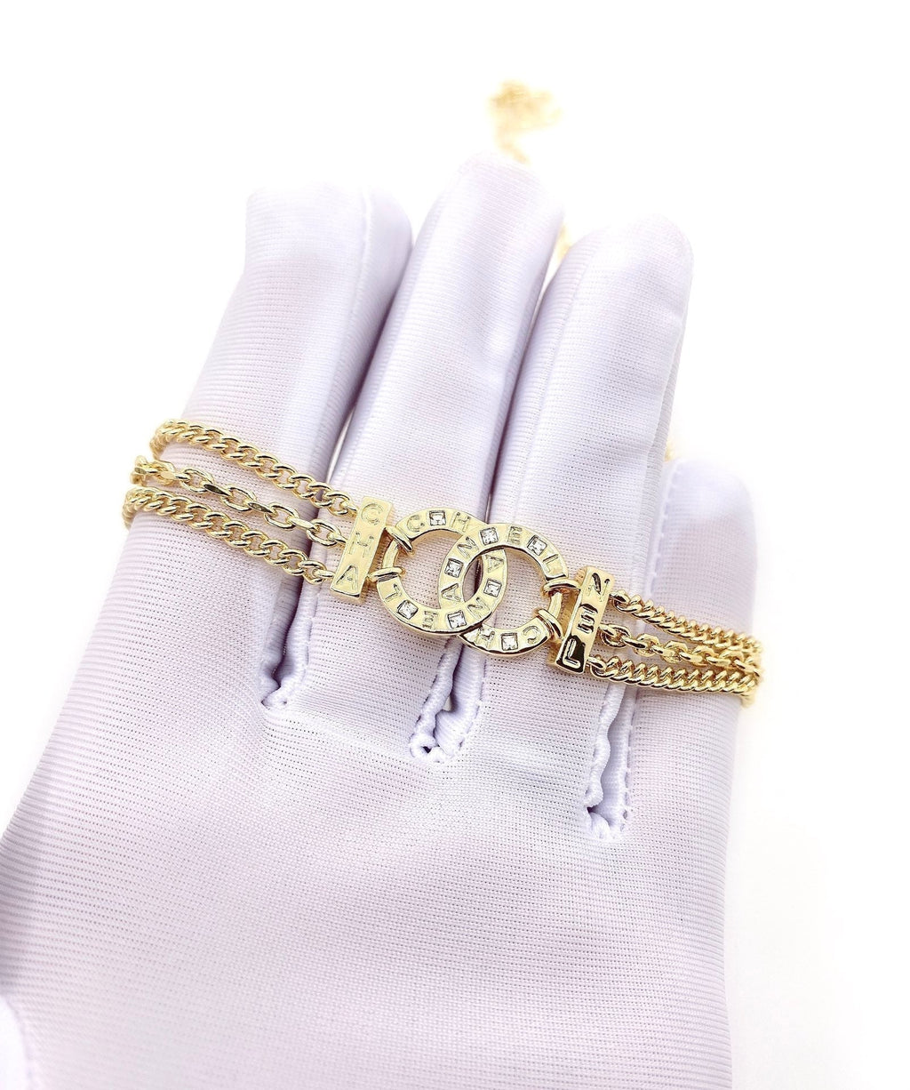 Chanel Chain Choker 18K Gold Necklace product image 3, provided for visual reference and product detail review