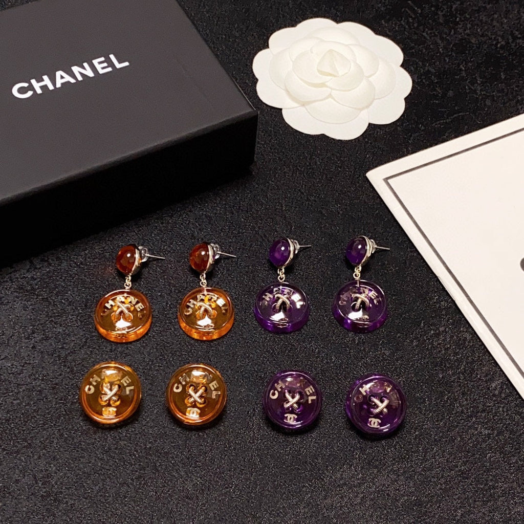 Chanel Orange Pendant 18K Gold Earrings product image 6, provided for visual reference and product detail review