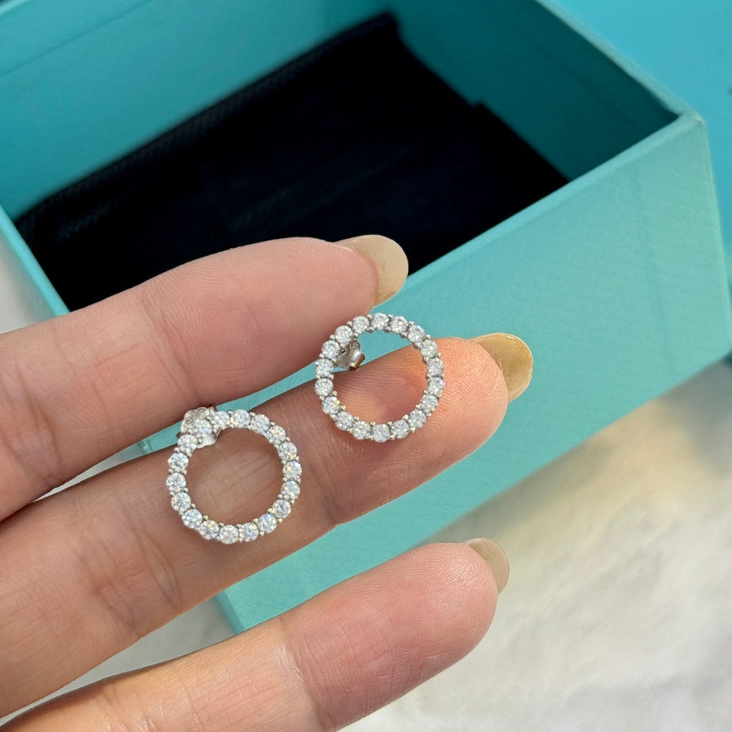 Tiffany Circle Diamonds 18K Gold Earrings product image 5, provided for visual reference and product detail review