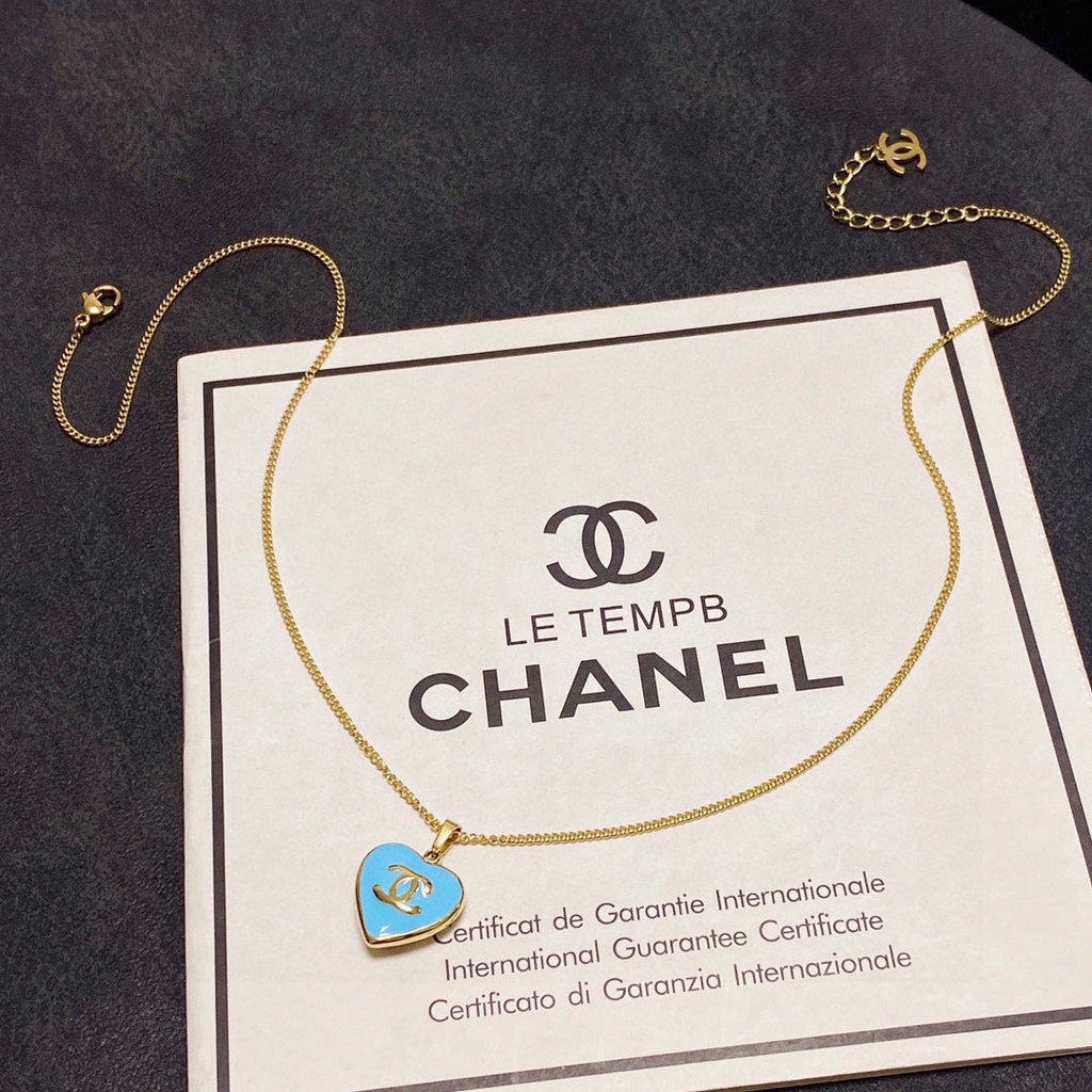 Chanel Blue Heart 18K Gold Necklace product image 1, provided for visual reference and product detail review