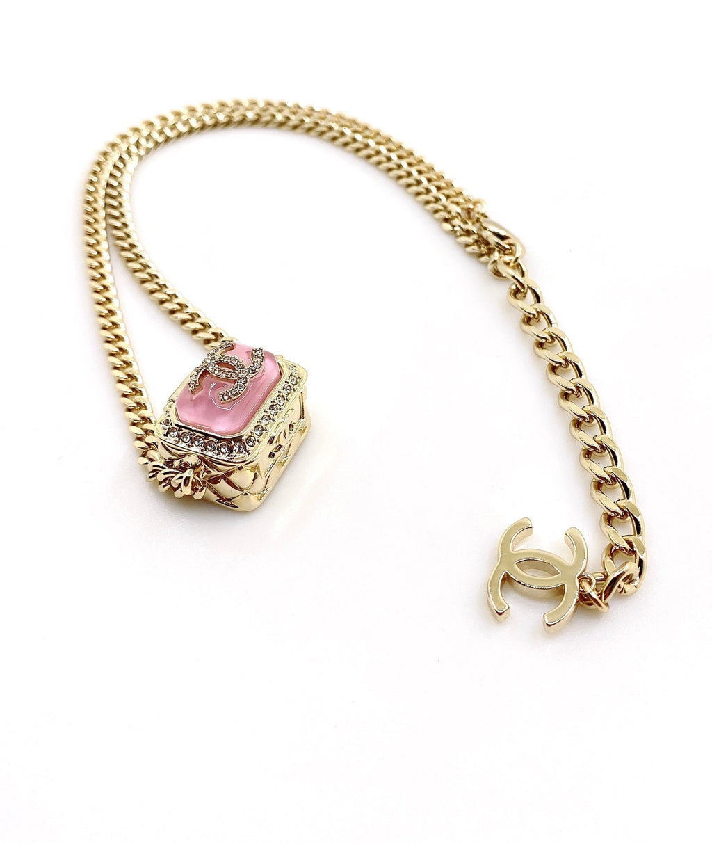 Chanel Pink Resin Chain 18K Gold Necklace product image 3, provided for visual reference and product detail review
