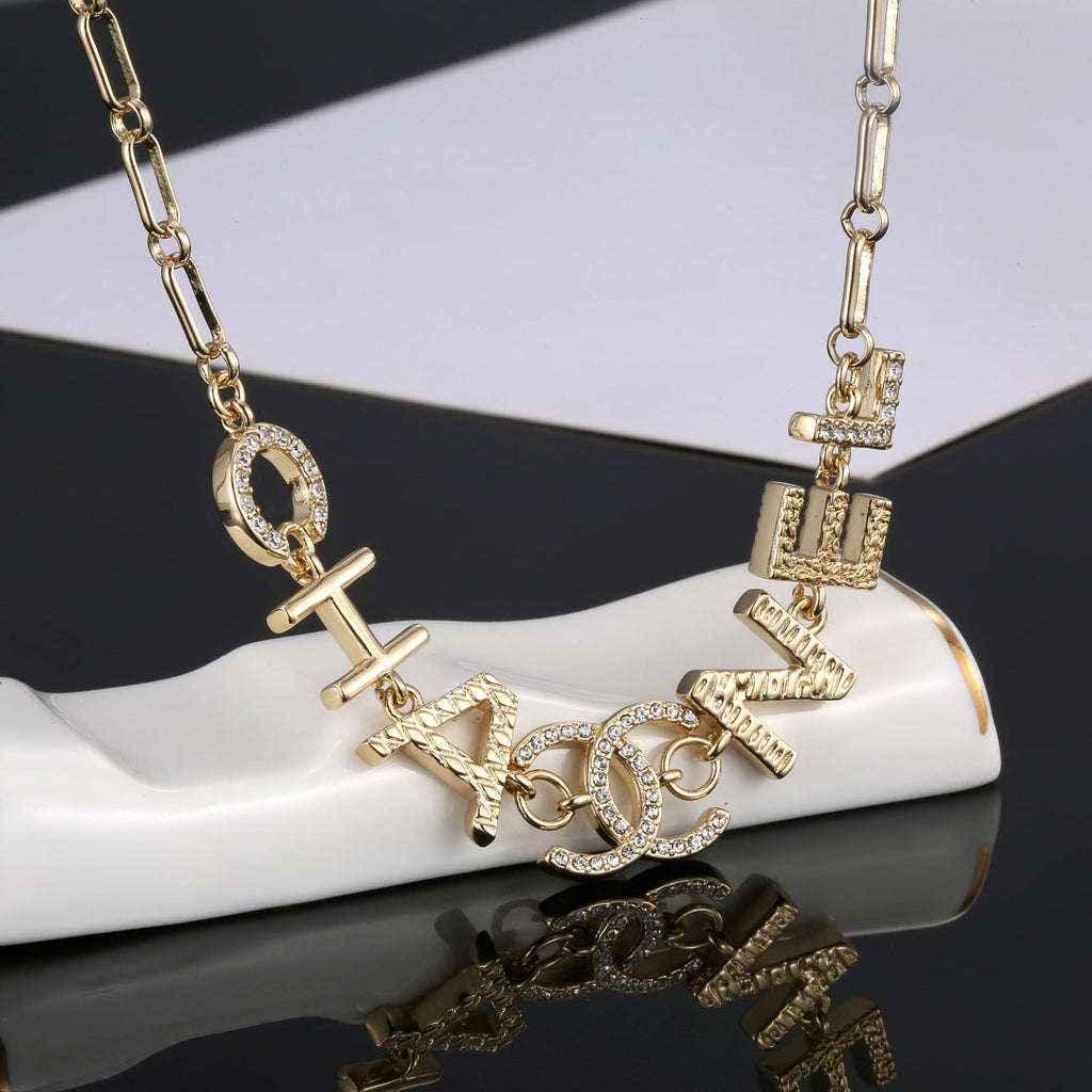 Chanel Script Chain 18K Gold Necklace product image 5, provided for visual reference and product detail review