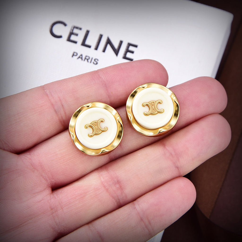 Celine Pearl 18K Gold Earrings product image 3, provided for visual reference and product detail review