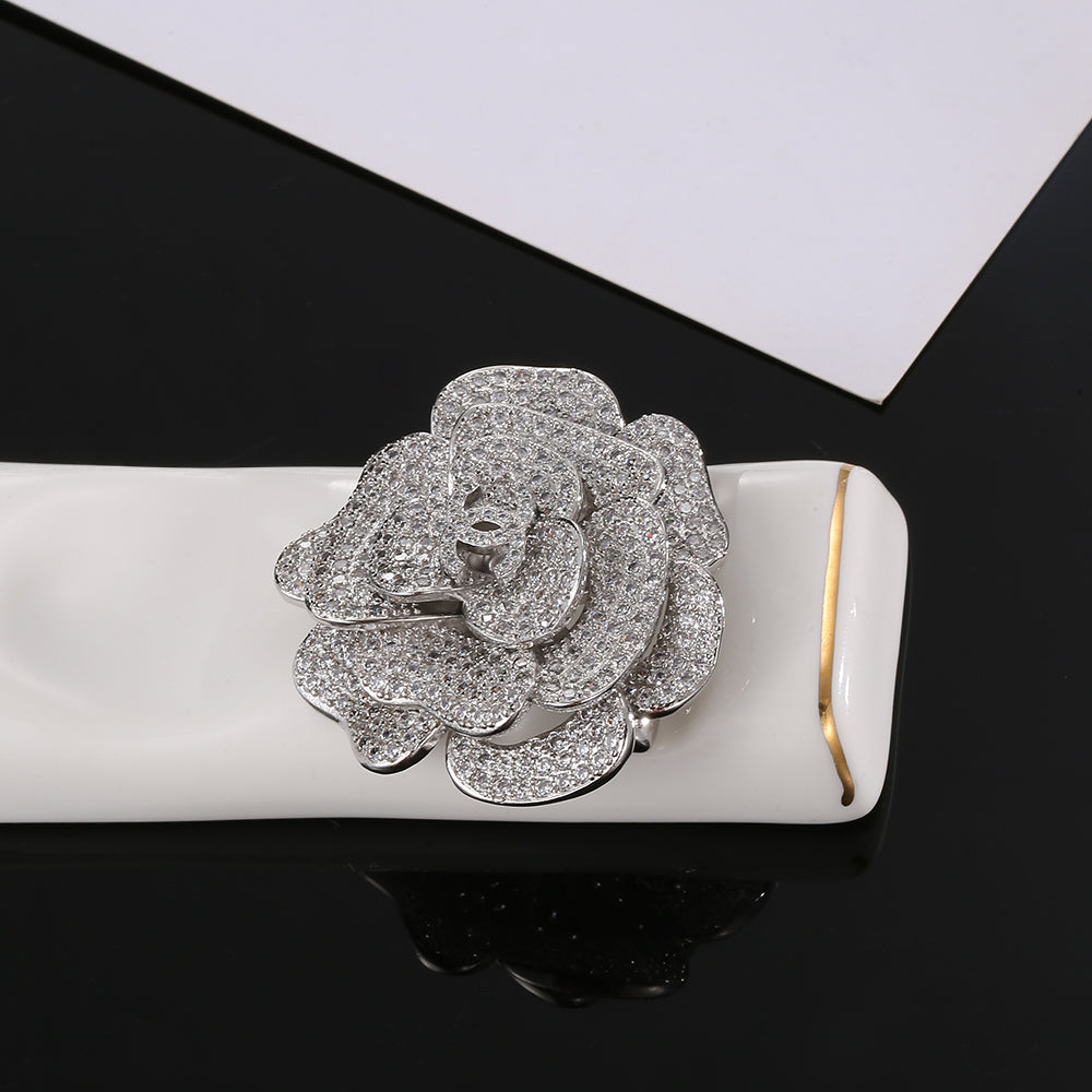 Chanel Camellia Diamonds 18K Gold Brooch product image 3, provided for visual reference and product detail review