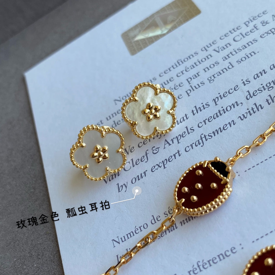 Lucky Spring Plum Blossom 18K Gold Earrings product image 6, provided for visual reference and product detail review