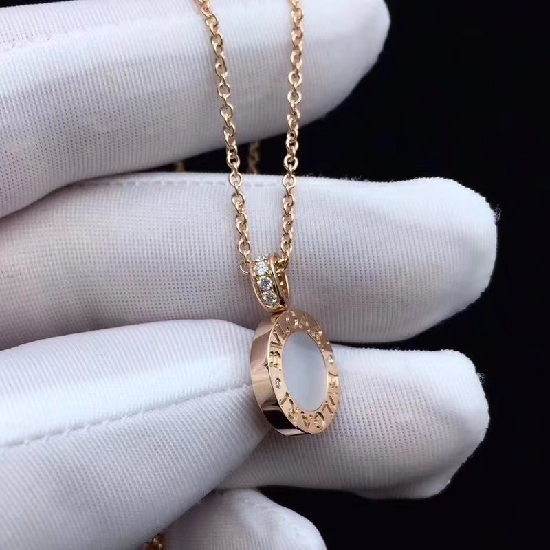 Bvlgari White Ceramic 18K Gold Necklace product image 4, provided for visual reference and product detail review