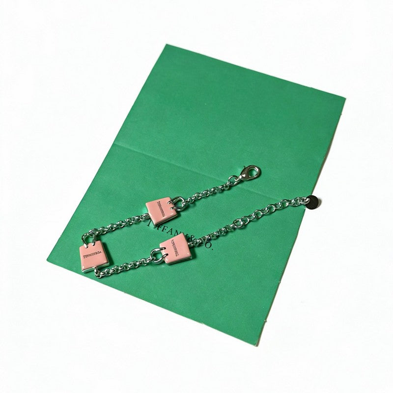 Tiffany Return to Pink Bag 18K Gold Bracelet product image 3, provided for visual reference and product detail review