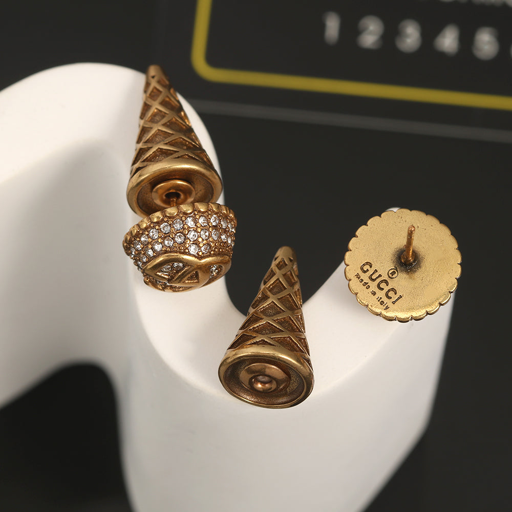 Gucci Double Vintage 18K Gold Earrings product image 3, provided for visual reference and product detail review