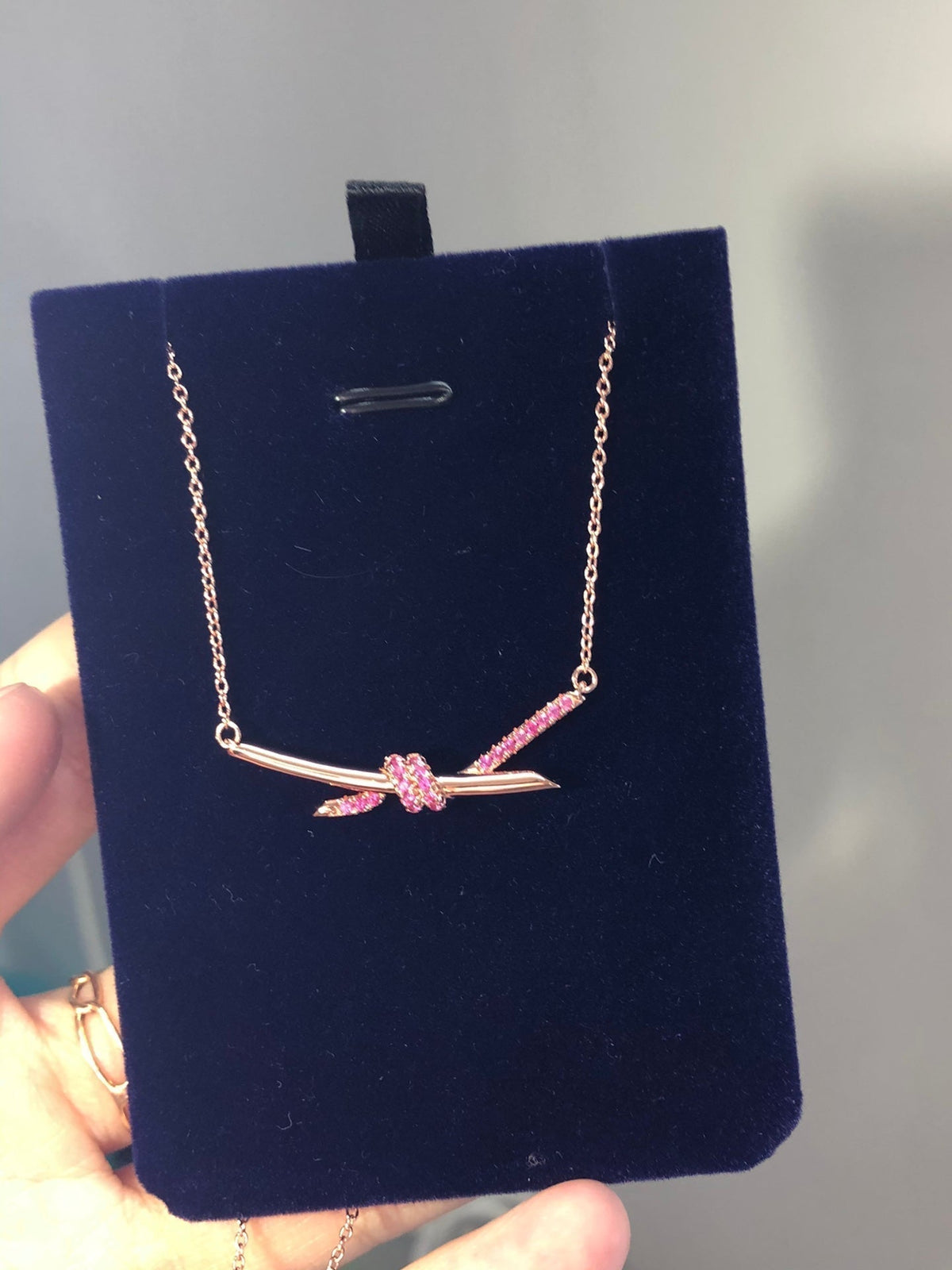 Tiffany Knot Pendant Diamond 18K Gold Necklace product image 4, provided for visual reference and product detail review