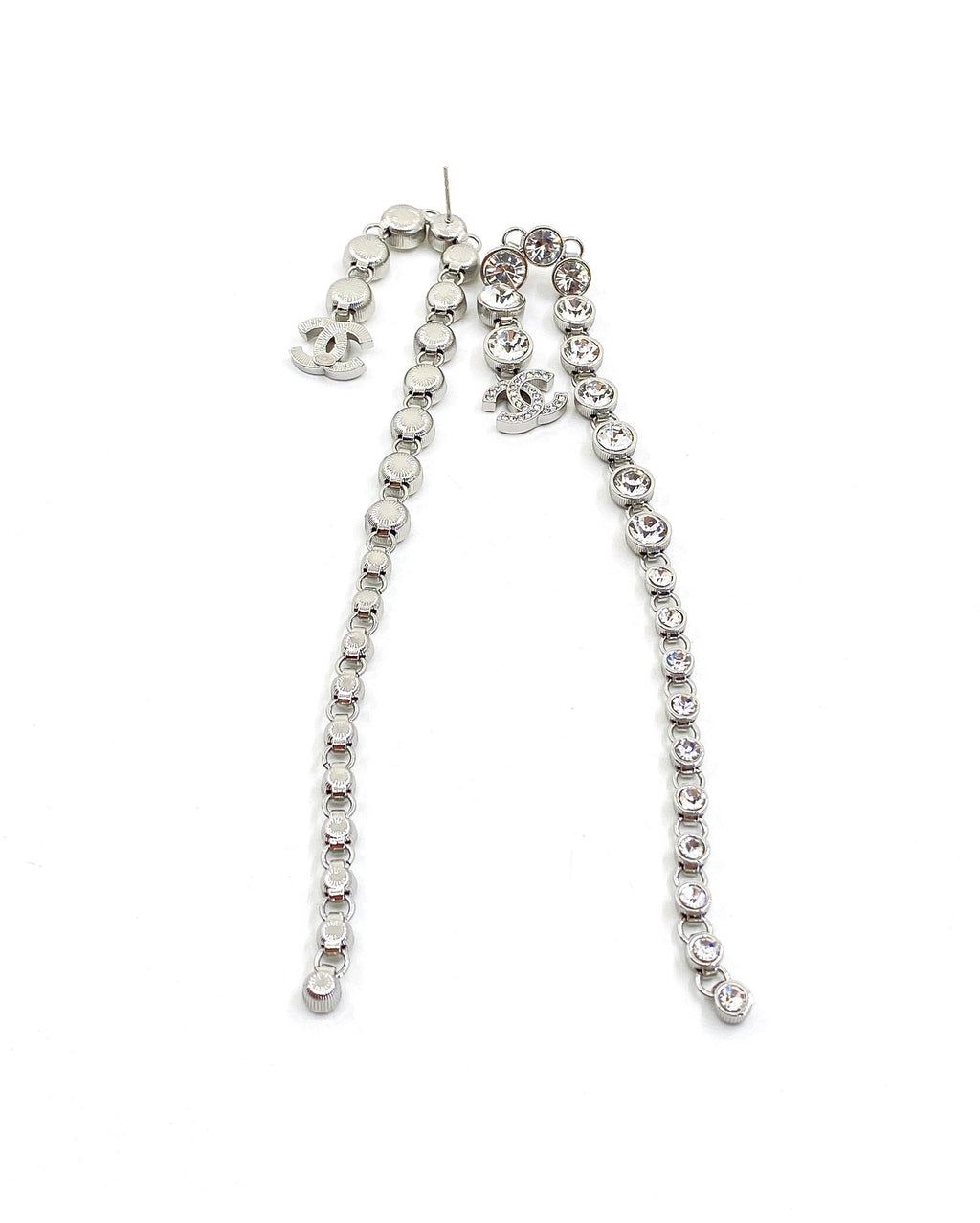 Chanel Long Crystal 18K Gold Earrings product image 3, provided for visual reference and product detail review