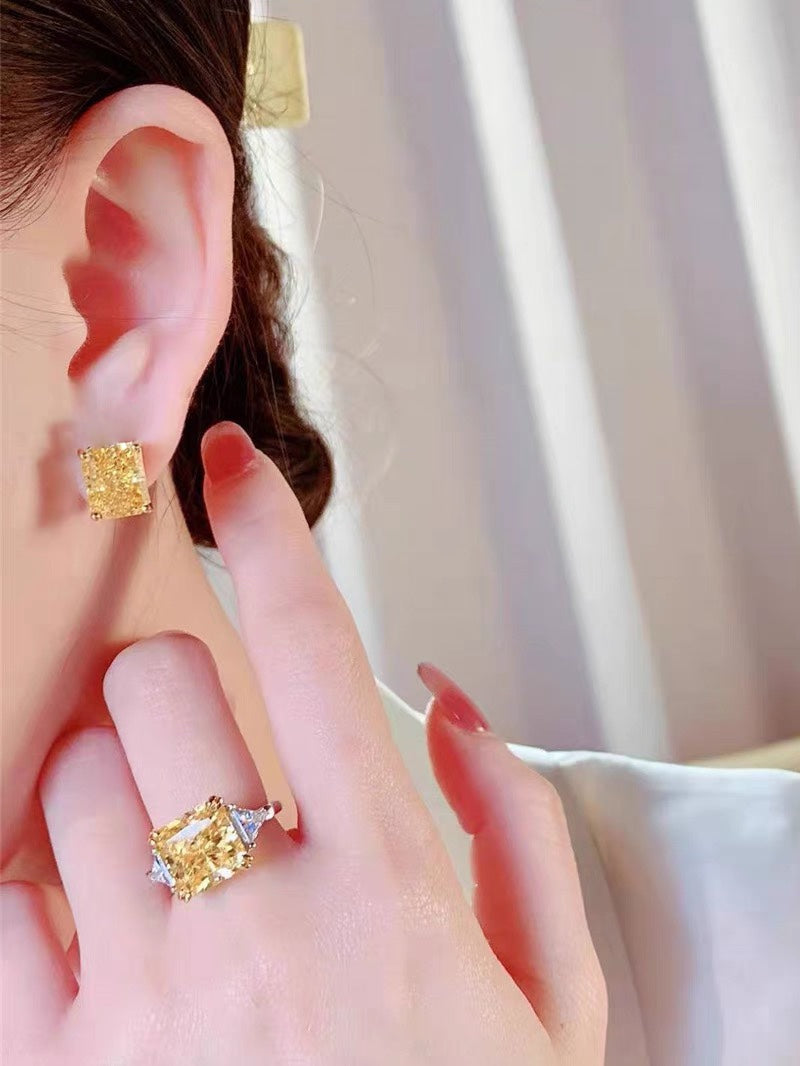 Tiffany Yellow Crystal 18K Gold Earrings product image 2, provided for visual reference and product detail review