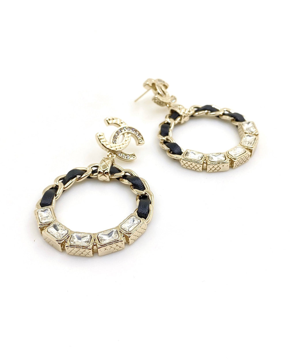 Chanel Leather Circle 18K Gold Earrings product image 3, provided for visual reference and product detail review