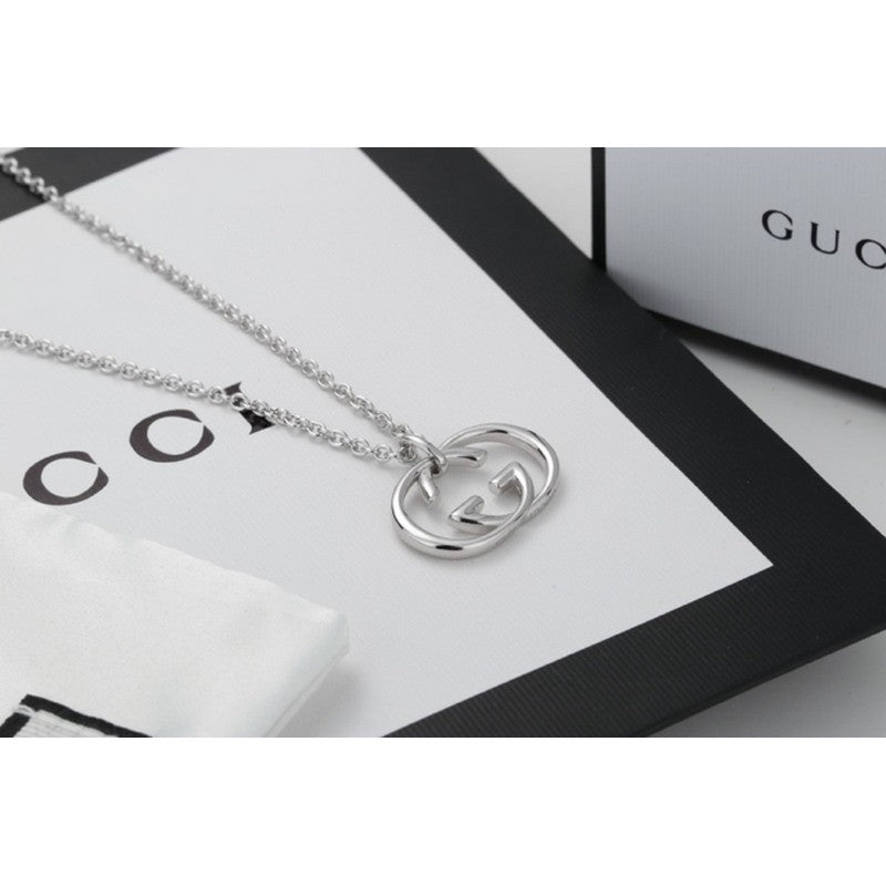 Gucci Double Classic 18K Gold Necklace product image 3, provided for visual reference and product detail review