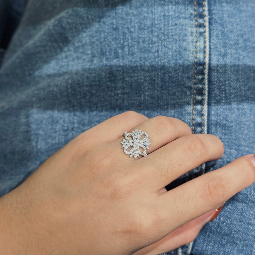 Tiffany Vinatge Flower 18K Gold Ring product image 3, provided for visual reference and product detail review