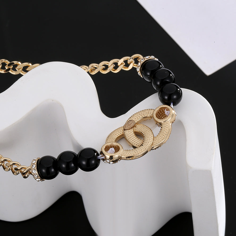 Chanel Black Pearls Diamonds 18K Gold Necklace product image 3, provided for visual reference and product detail review