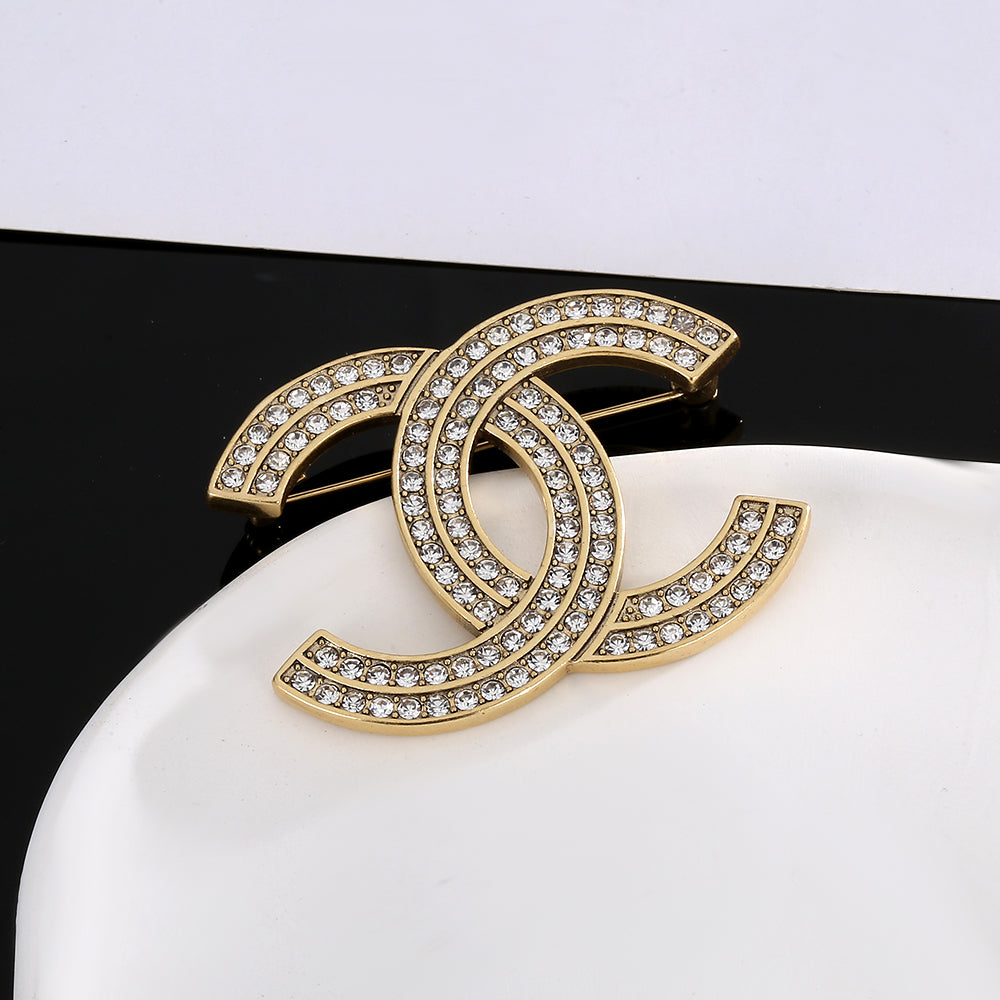 Chanel Diamond 18K Gold Brooch product image 5, provided for visual reference and product detail review