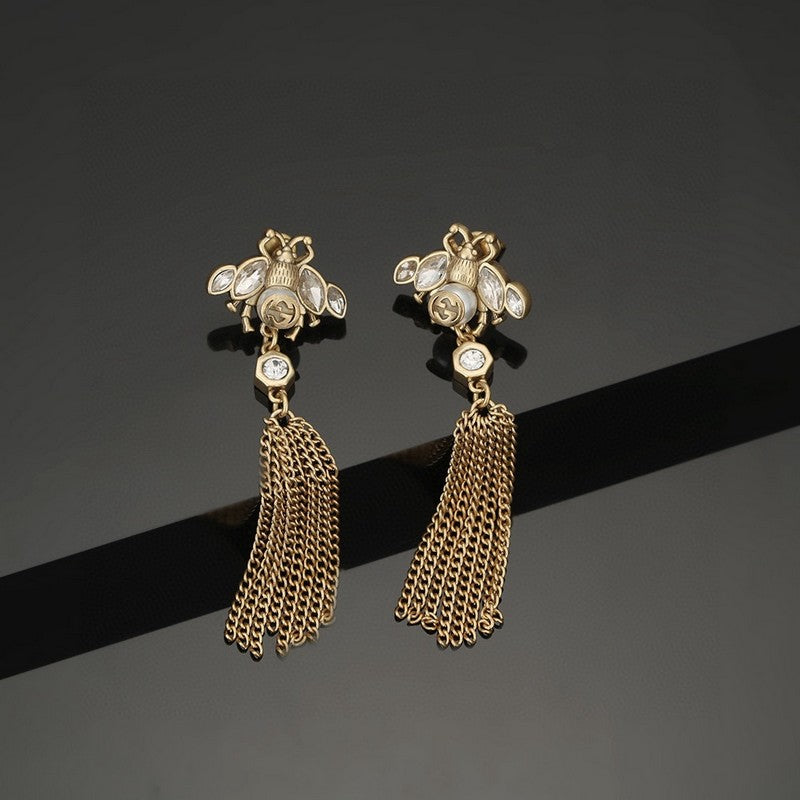 Gucci Double Bee Tassel Crystal 18K Gold Earrings product image 4, provided for visual reference and product detail review