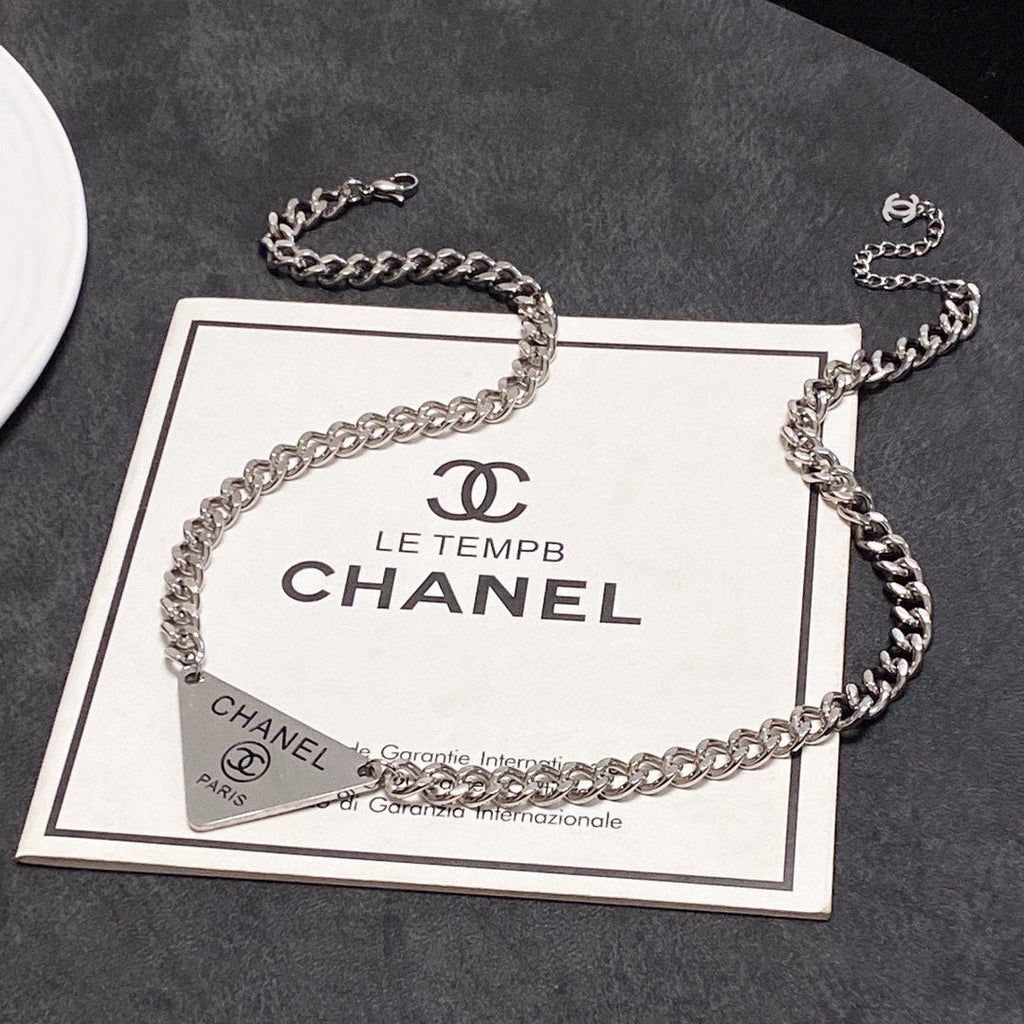 Chanel Triangle 18K Gold Necklace product image 5, provided for visual reference and product detail review