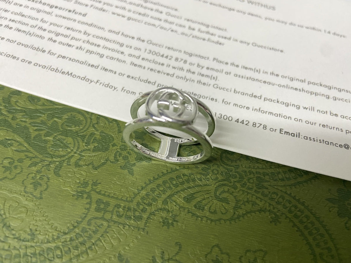 Double Gucci Interlocking Gucci Wide Open Ring product image 8, provided for visual reference and product detail review