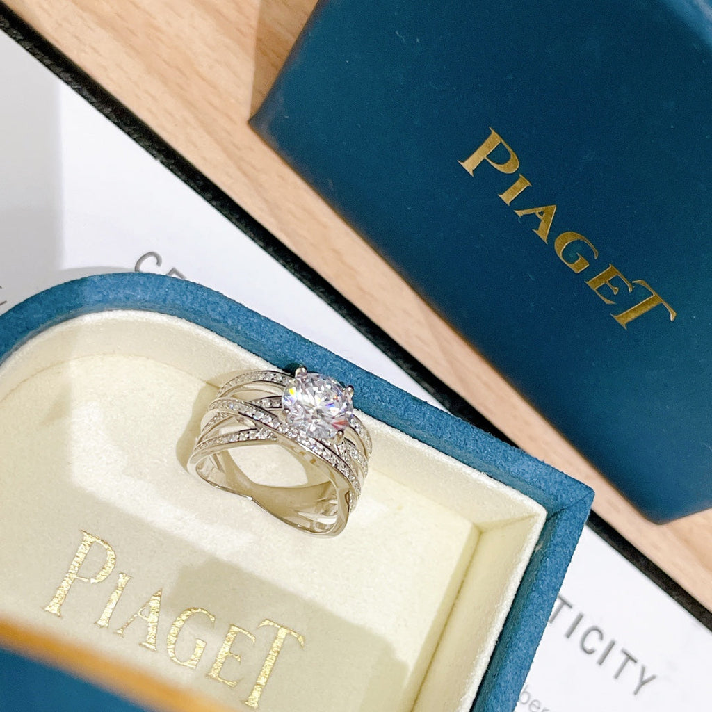 Limelight Jazz Party 18K Gold Ring product image 4, provided for visual reference and product detail review