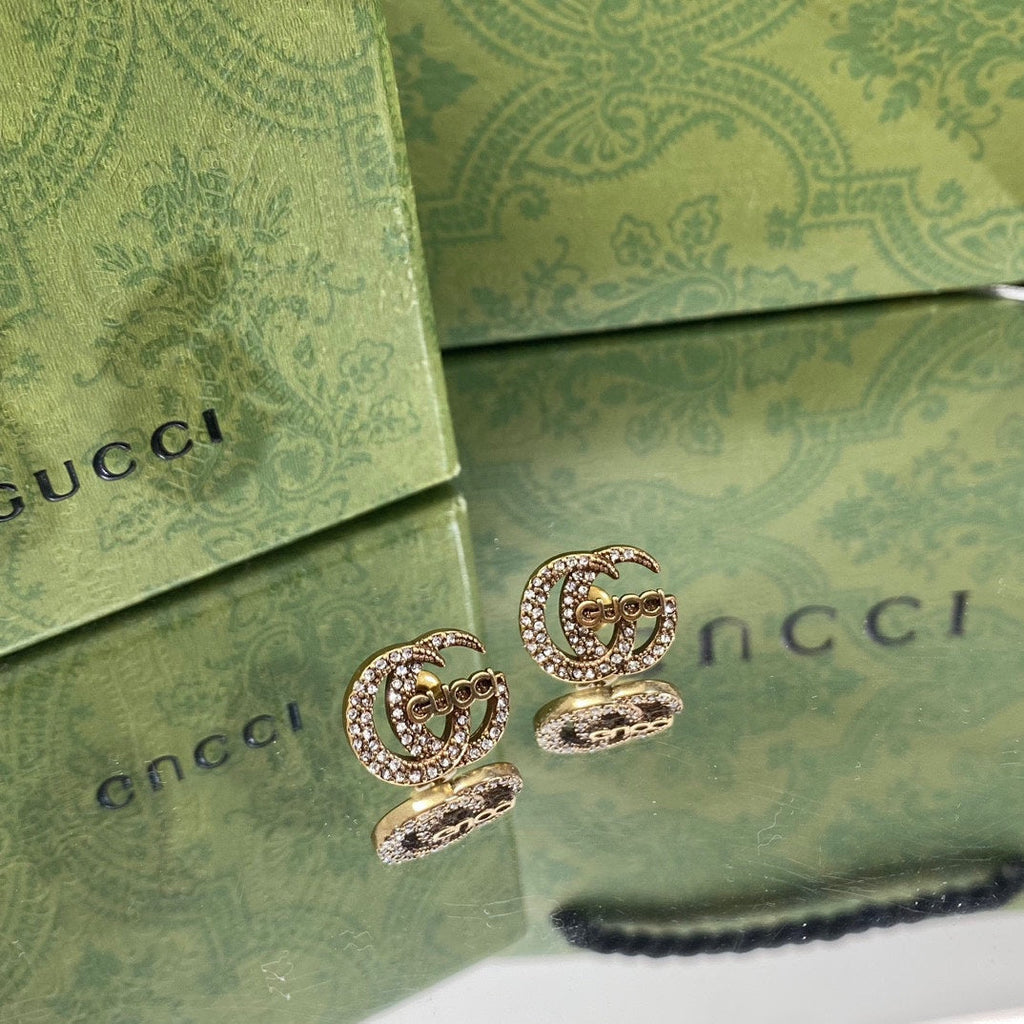 Gucci Double Logo Diamonds 18K Gold Earrings product image 6, provided for visual reference and product detail review