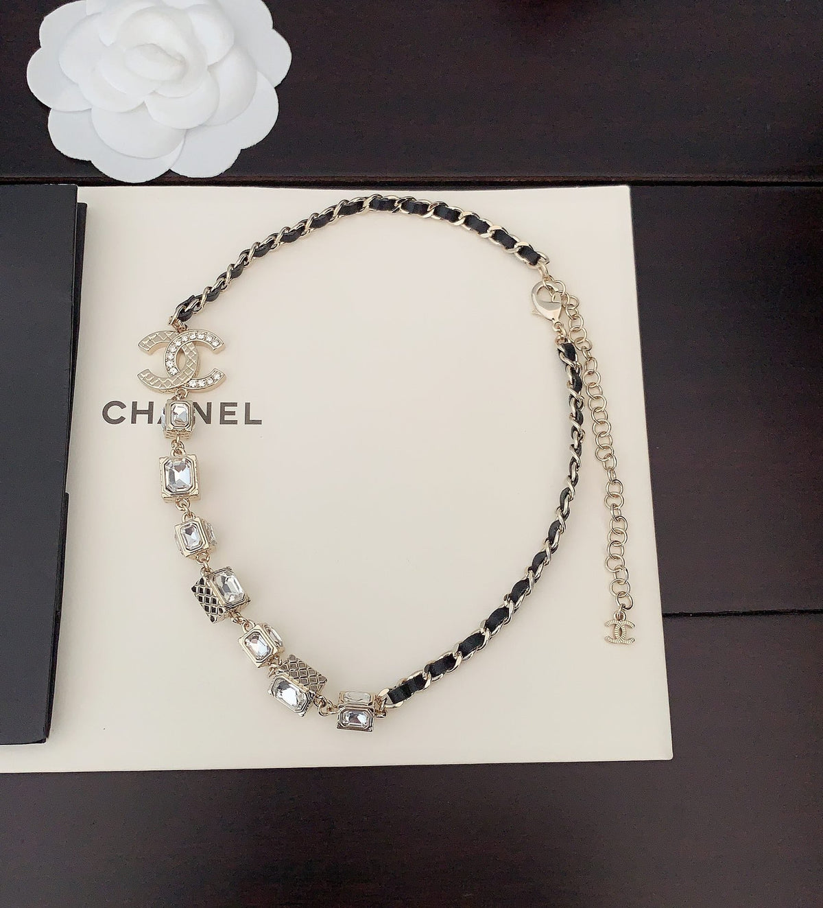 Chanel Square Crystal Choker 18K Gold Necklace product image 3, provided for visual reference and product detail review