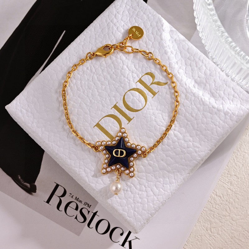 Dior Petit Lucky Baroque 18K Gold Bracelet product image 2, provided for visual reference and product detail review
