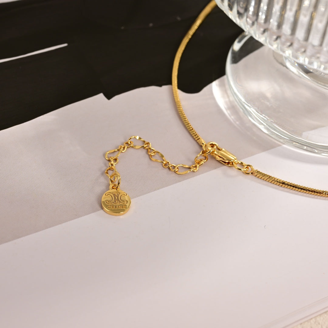 Celine Celine Pearl 18K Gold Necklace product image 5, provided for visual reference and product detail review