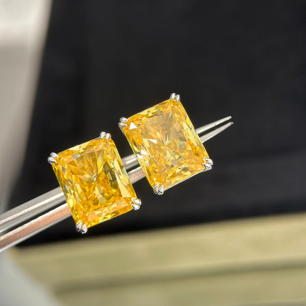 Tiffany Yellow Crystal 18K Gold Earrings product image 9, provided for visual reference and product detail review