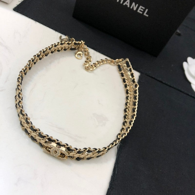 Chanel Strass 18K Gold Necklace product image 5, provided for visual reference and product detail review