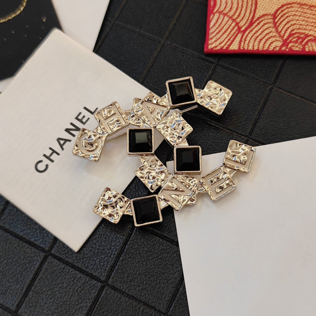 Chanel Black Crystals 18K Gold Brooch product image 3, provided for visual reference and product detail review