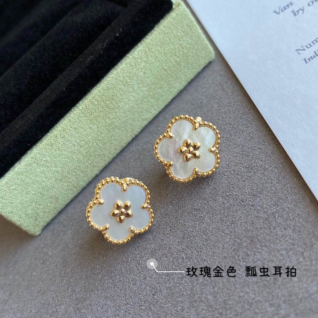Lucky Spring Plum Blossom 18K Gold Earrings product image 2, provided for visual reference and product detail review