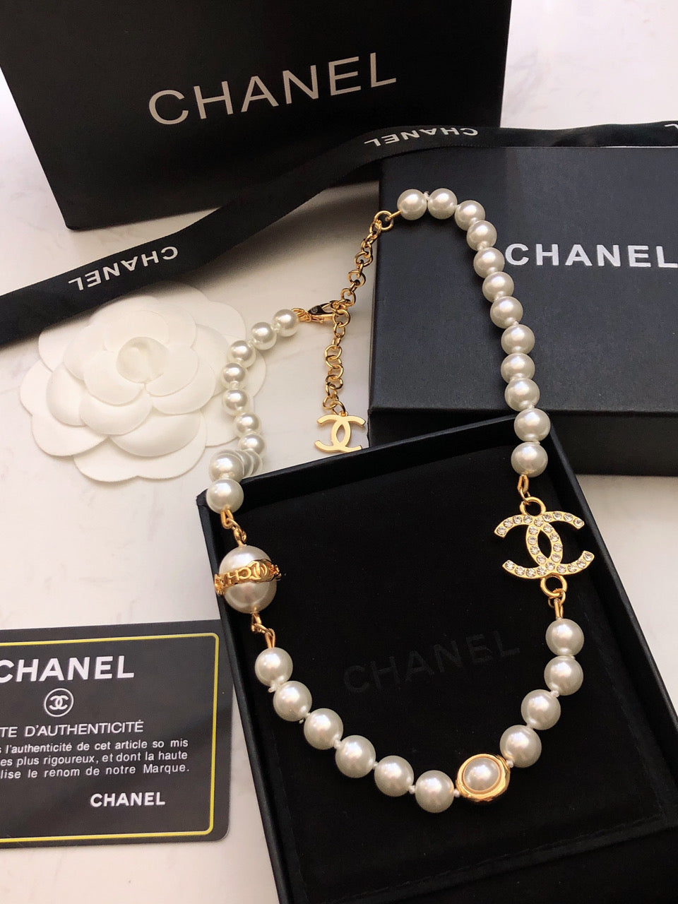 Chanel Pearl Chain 18K Gold Necklace product image 5, provided for visual reference and product detail review