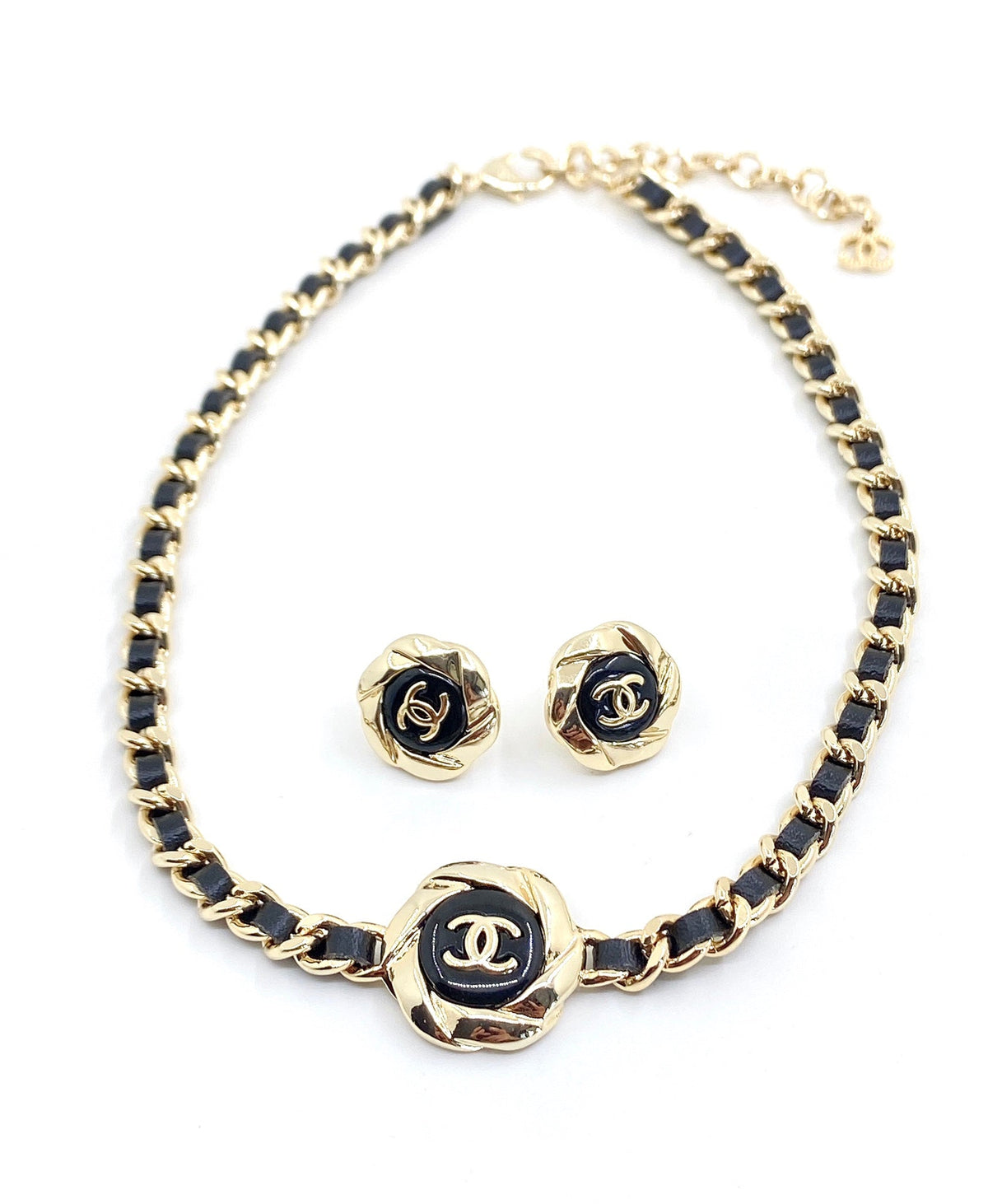 Chanel Rhinestone Leather Choker 18K Gold Necklace product image 4, provided for visual reference and product detail review