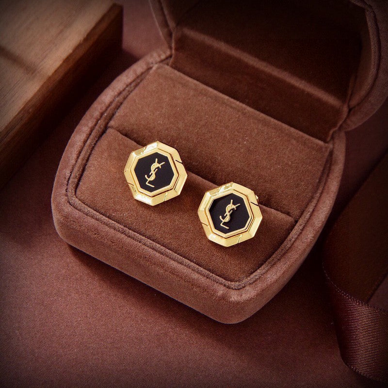 YSL Gold 18K Gold Earrings product image 6, provided for visual reference and product detail review