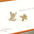 Louis Vuitton Iconic Tr ̈¦sor 18K Gold Earrings product image 1, provided for visual reference and product detail review