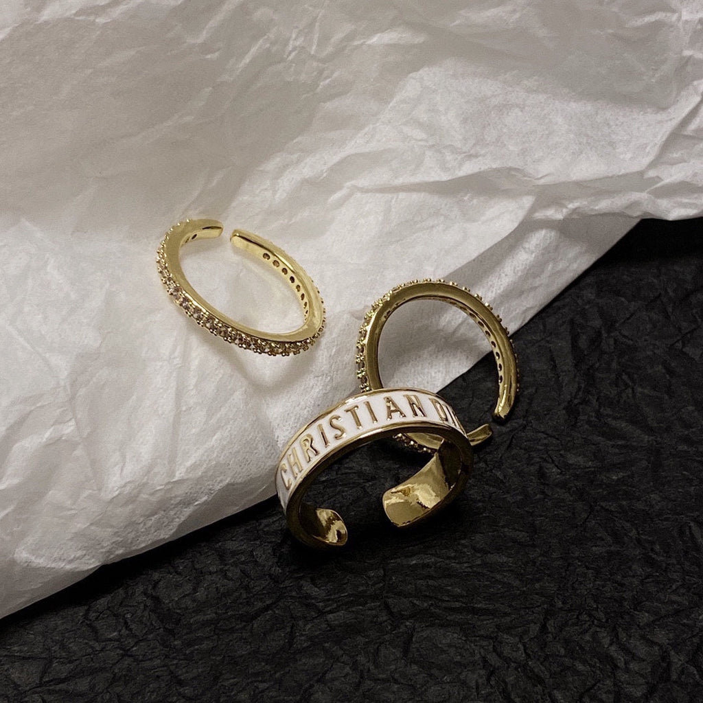 Dior Code Ring 18K Gold Set product image 9, provided for visual reference and product detail review