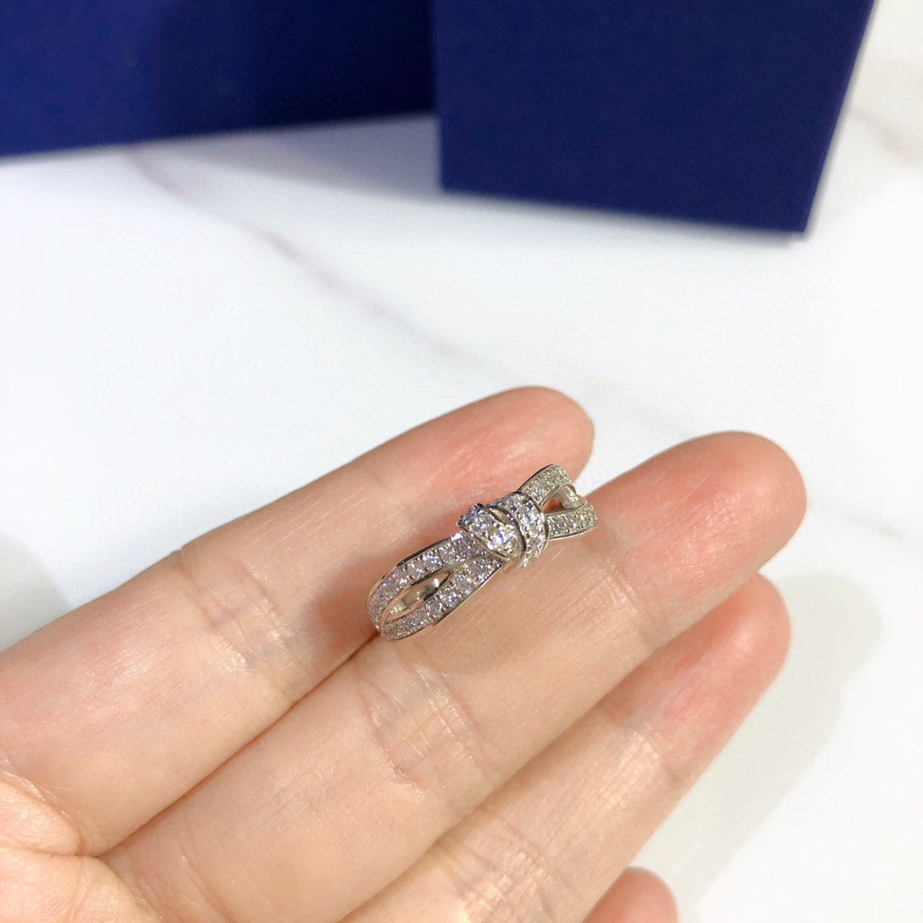 Diamond 18K Gold Ring product image 7, provided for visual reference and product detail review
