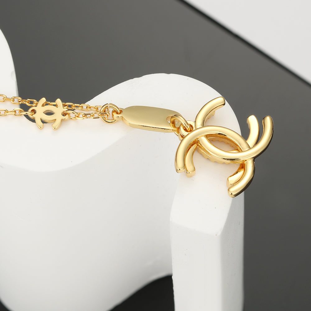 Chanel Diamond Long 18K Gold Necklace product image 3, provided for visual reference and product detail review