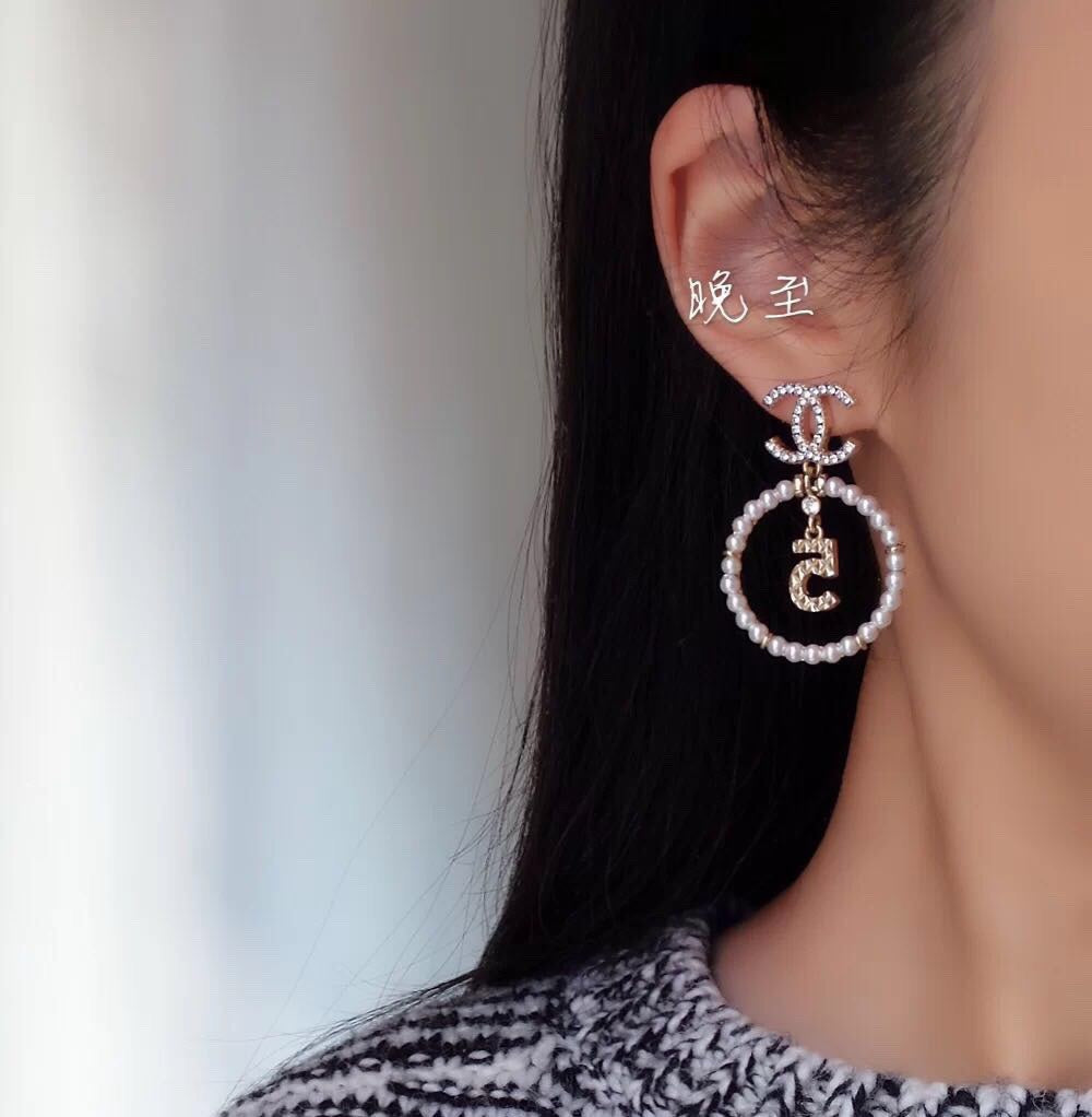 Chanel No.5 Perfume Bottle 18K Gold Earrings product image 5, provided for visual reference and product detail review