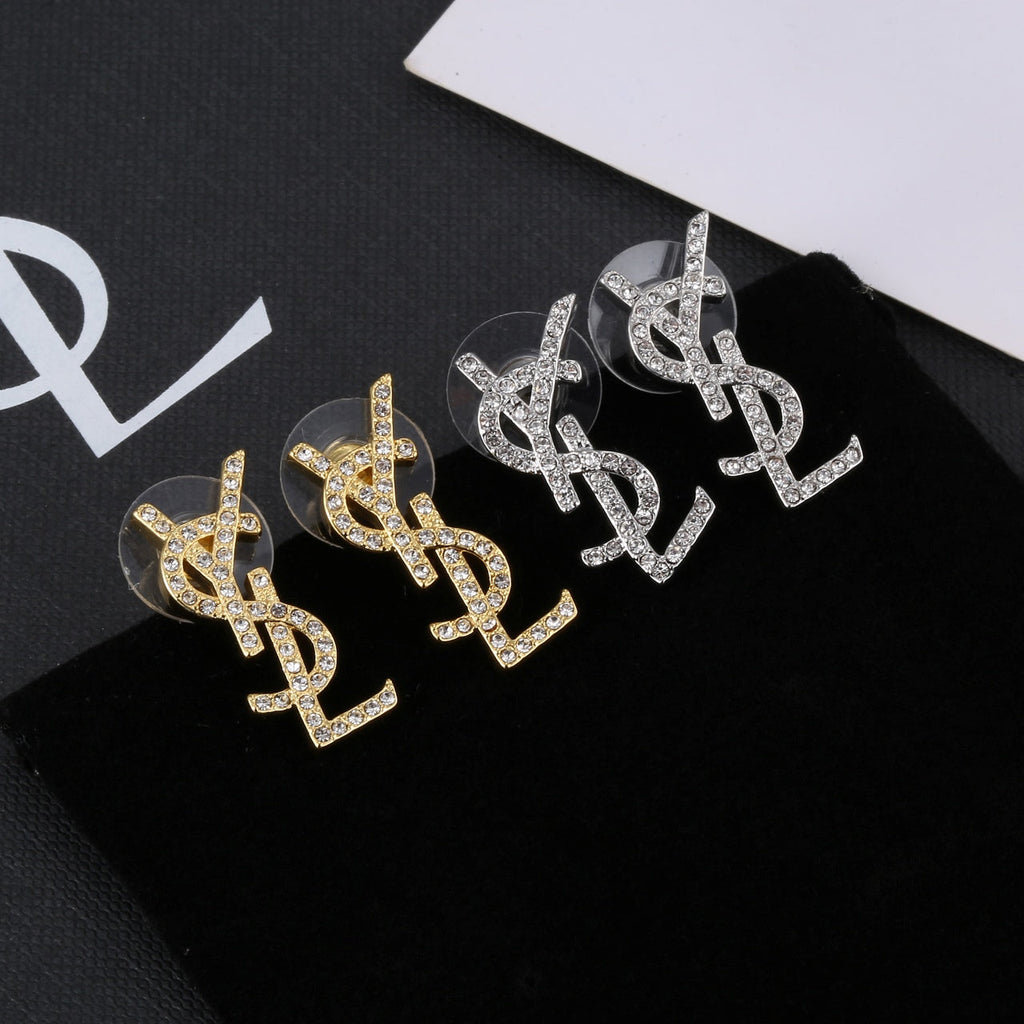 YSL Classic Crystals 18K Gold Brooch product image 4, provided for visual reference and product detail review