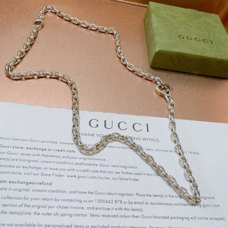 Gucci Double Classic Chain 18K Gold Necklace product image 2, provided for visual reference and product detail review