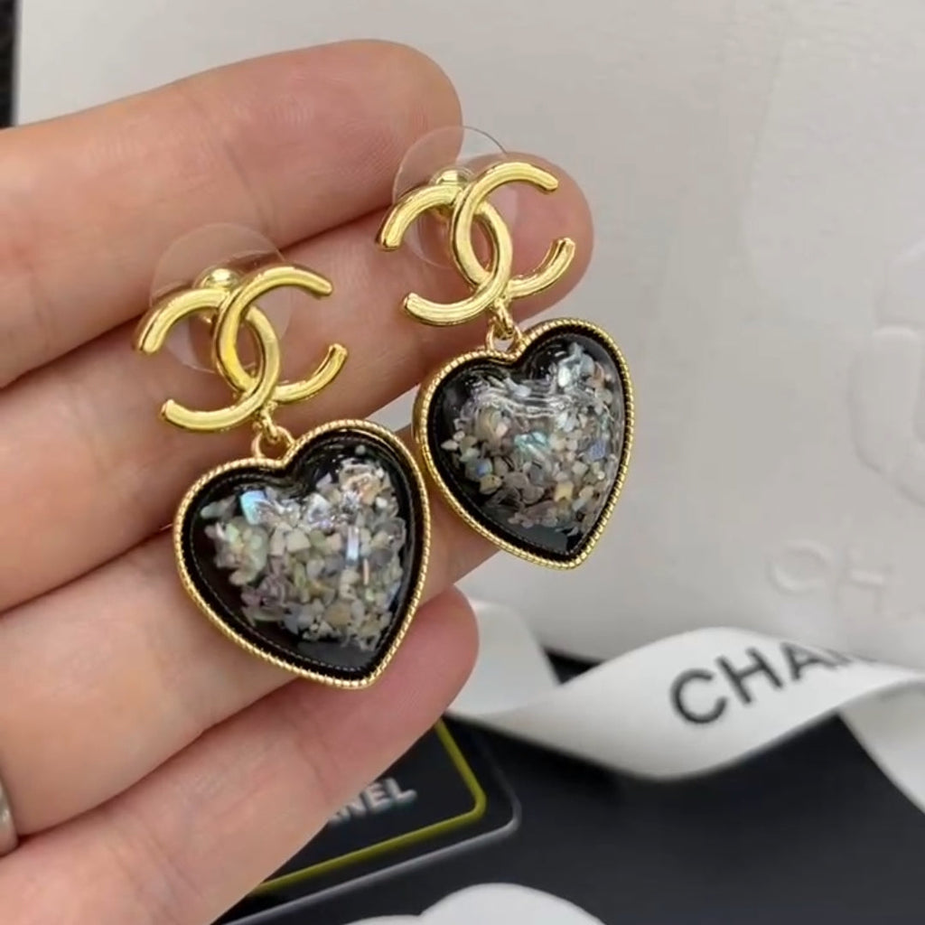 Chanel Multi-Color Crystals Heart 18K Gold Earrings product image 3, provided for visual reference and product detail review